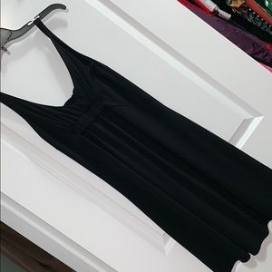 EUC CAbi midi dress style 574 size medium